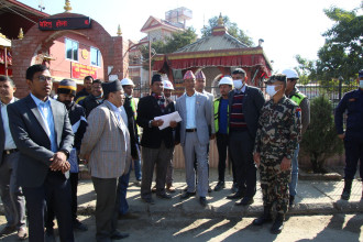 कर्मचारीलाई शहरी मन्त्री चौधरीको प्रश्न काममा ढिलाई गर्दा कमिसन  बढ्छ ?  