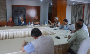 एकीकृत समाजवादीद्धारा नागरिक अगुवाहरूसँग छलफल